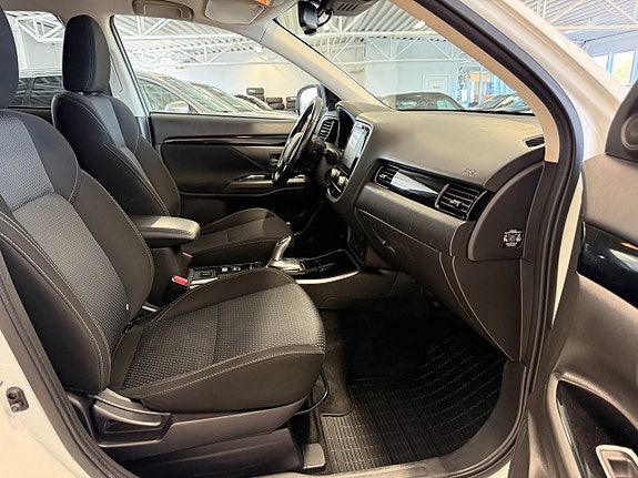 Mitsubishi Outlander 6 of 14