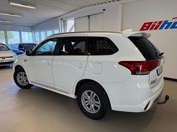 Mitsubishi Outlander 3 of 14