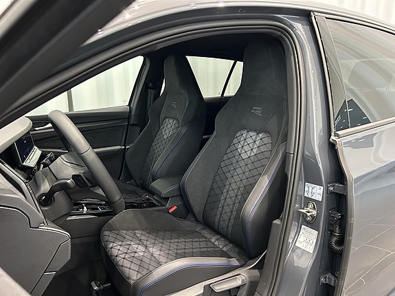 Volkswagen Golf I 7 of 16
