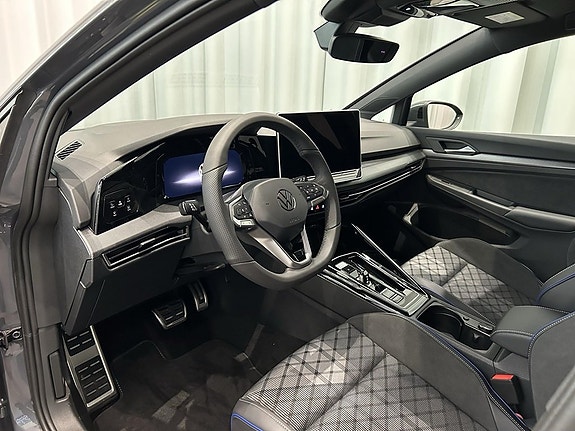 Volkswagen Golf I 9 of 16