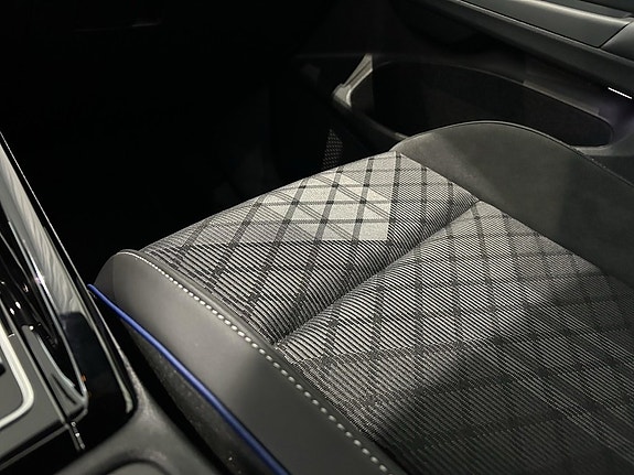 Volkswagen Golf I 15 of 16