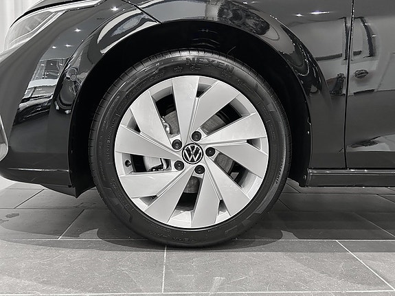 Volkswagen Golf I 5 of 5
