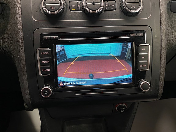 Volkswagen Touran 14 of 23