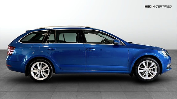Skoda Octavia 4 of 5