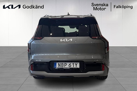 Kia EV9 4 of 5