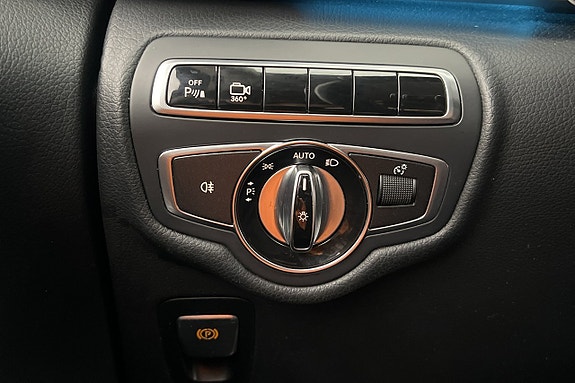 Mercedes-Benz V250 d 21 of 30