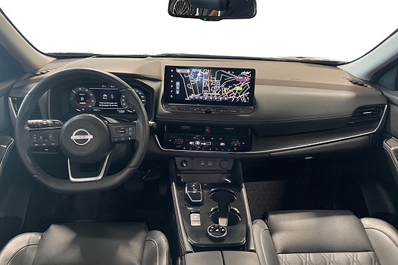 Nissan X-Trail 8 of 21
