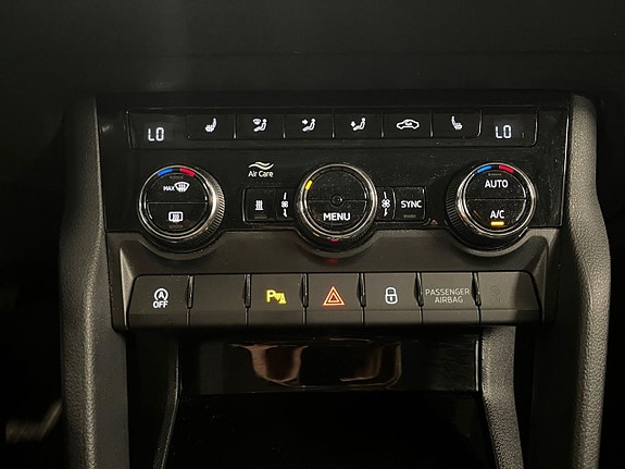 Skoda Karoq 22 of 23