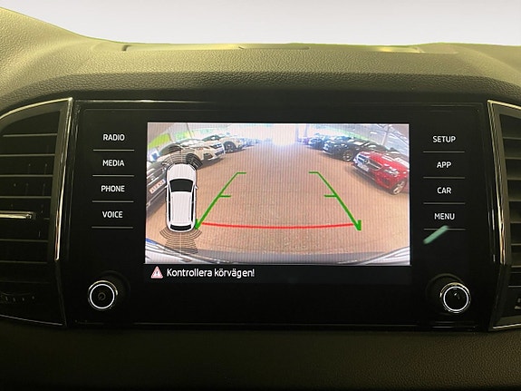 Skoda Karoq 18 of 23