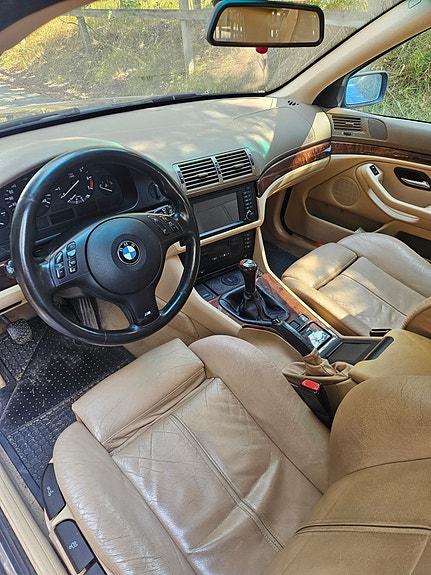 BMW 525 5 of 5