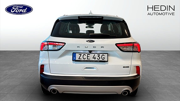 Ford Kuga 7 of 9