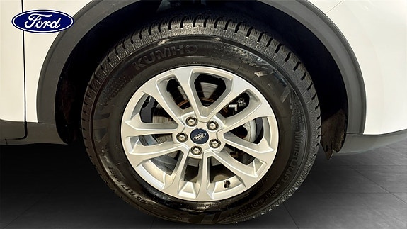 Ford Kuga 9 of 9