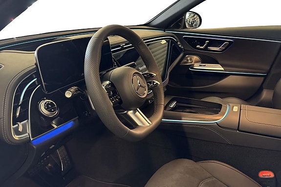 Mercedes-Benz E300 de 9 of 18