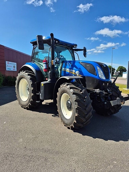 New Holland T 7.165 S 2 of 11