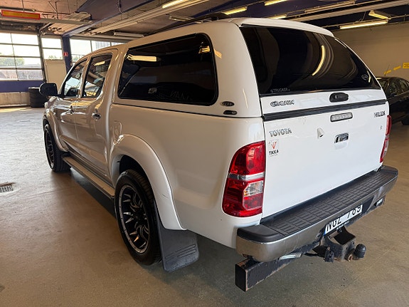 Toyota HiLux 5 of 18