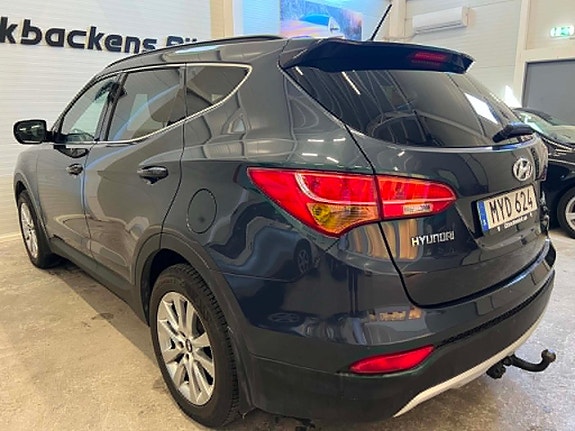 Hyundai Santa Fe 4 of 5