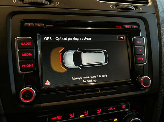 Volkswagen Golf VI 15 of 19