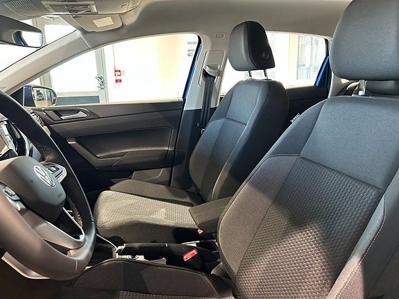 Volkswagen Polo 10 of 19
