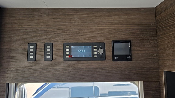 Adria SUPERSONIC 780DC drag klima 22 of 24
