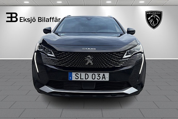 Peugeot 5008 2 of 5