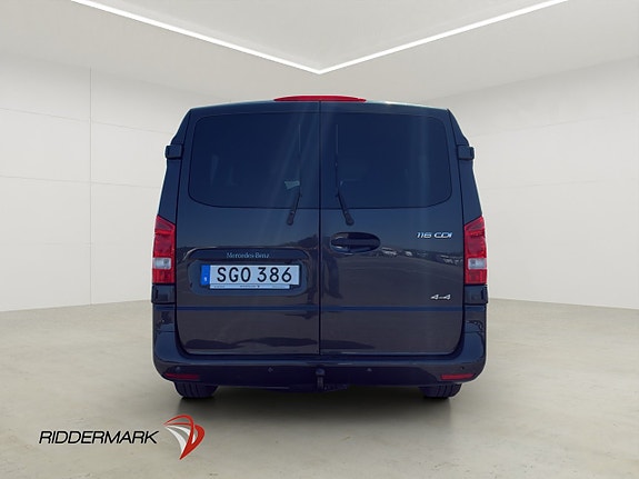 Mercedes-Benz eVito Tourer 8 of 30