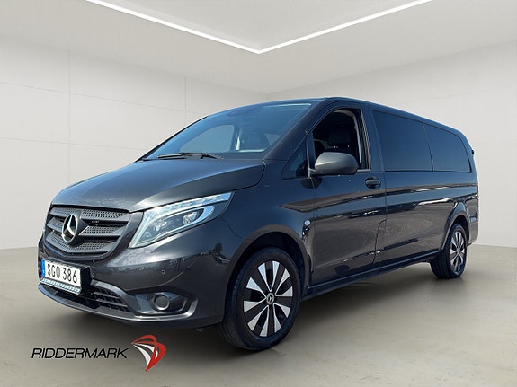 Mercedes-Benz eVito Tourer 3 of 5