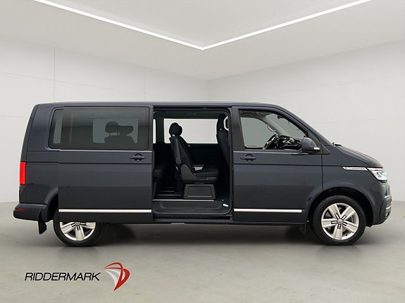 Volkswagen Multivan 11 of 30