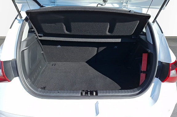 Hyundai i20 10 of 22
