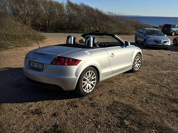 Audi TT 3 of 5