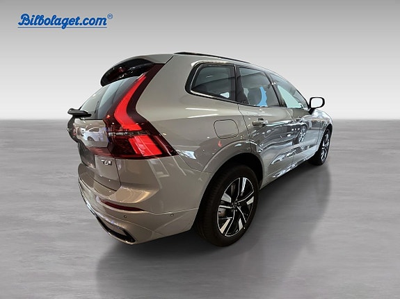 Volvo XC60 4 of 15