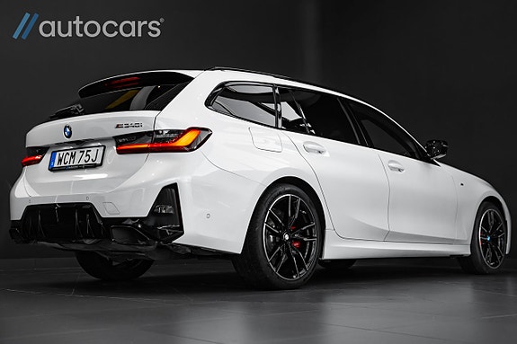 BMW M340i 3 of 5