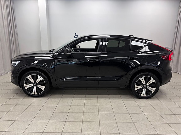 Volvo C40 2 of 5