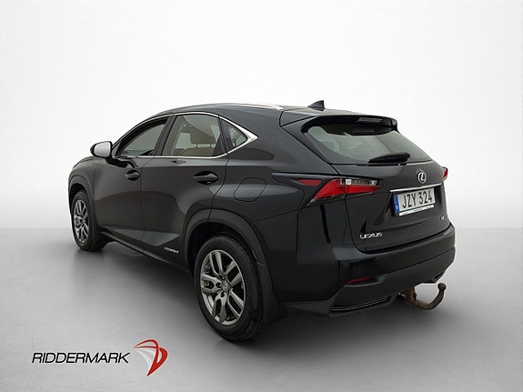Lexus NX300h 6 of 30