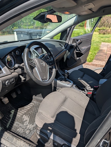 Opel Astra 10 of 12