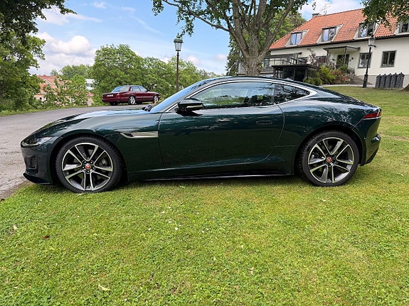 Jaguar F-TYPE 3 of 5