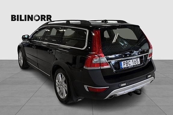 Volvo XC70 3 of 5