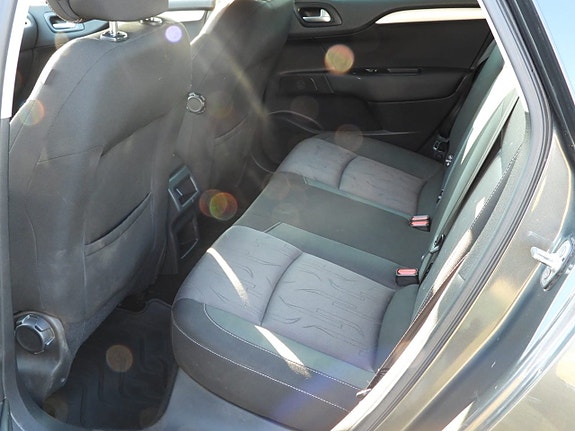 Citroen C4 14 of 24