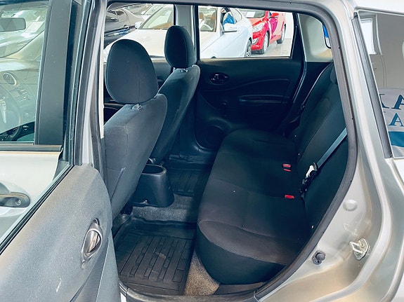 Nissan Note 14 of 16