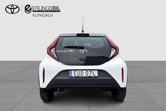 Toyota Aygo X 5 of 12