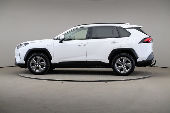 Toyota RAV4 4 of 27