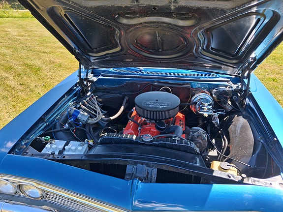 Chevrolet Impala 5 of 5