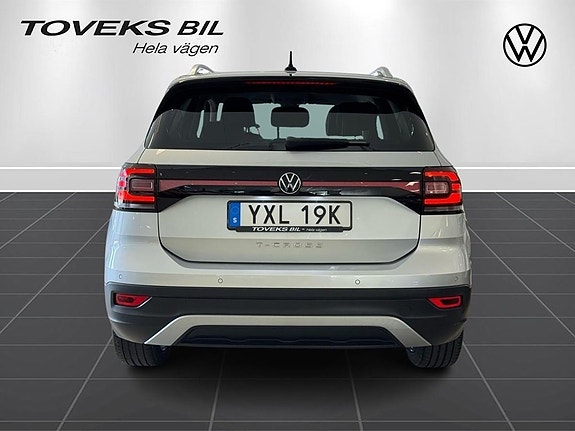 Volkswagen T-Cross 4 of 5