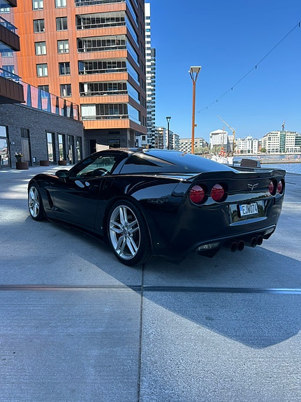 Chevrolet Corvette 5 of 5
