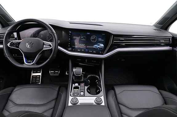 Volkswagen Touareg 6 of 27