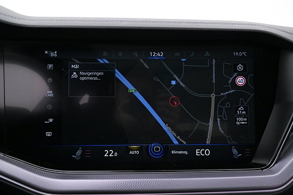 Volkswagen Touareg 12 of 27