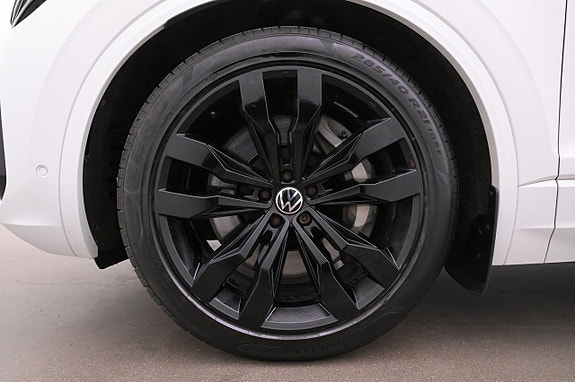 Volkswagen Touareg 26 of 27