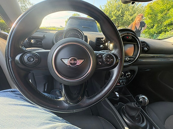 MINI Cooper 7 of 11