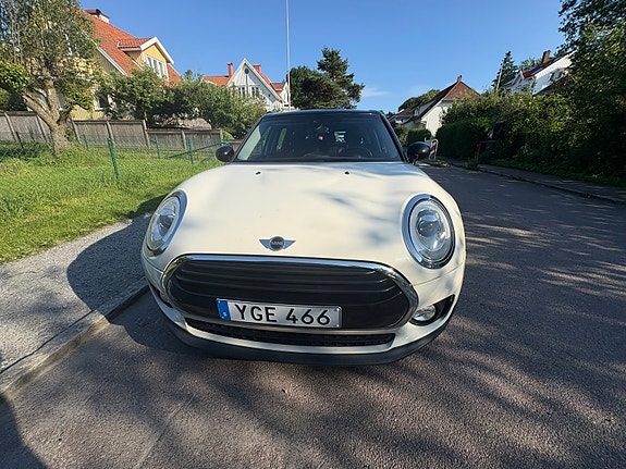 MINI Cooper 11 of 11