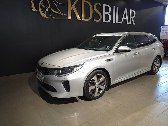 Kia Optima 2 of 5