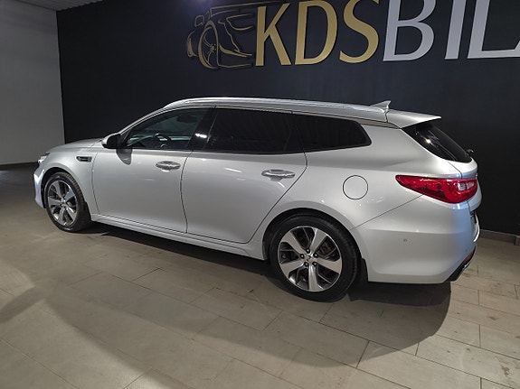 Kia Optima 3 of 5